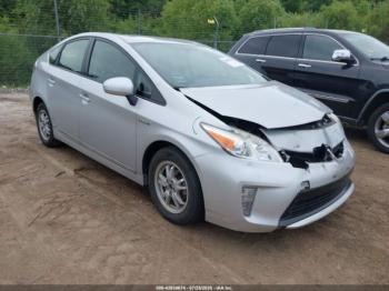  Salvage Toyota Prius