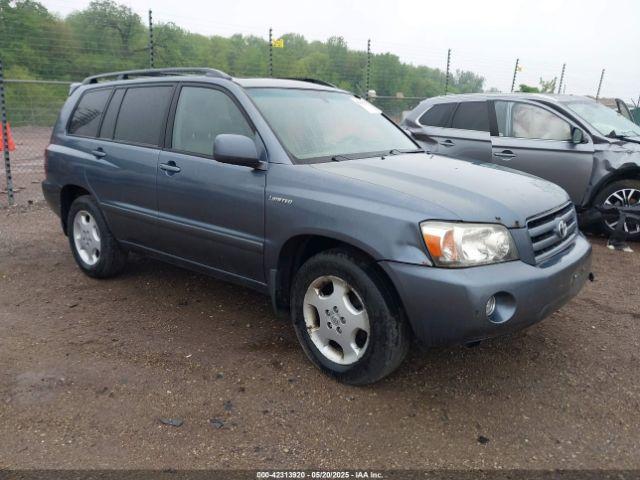  Salvage Toyota Highlander