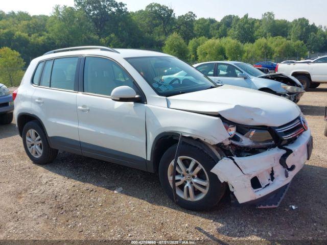  Salvage Volkswagen Tiguan