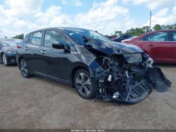  Salvage Nissan LEAF