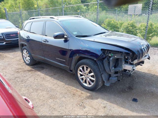  Salvage Jeep Cherokee