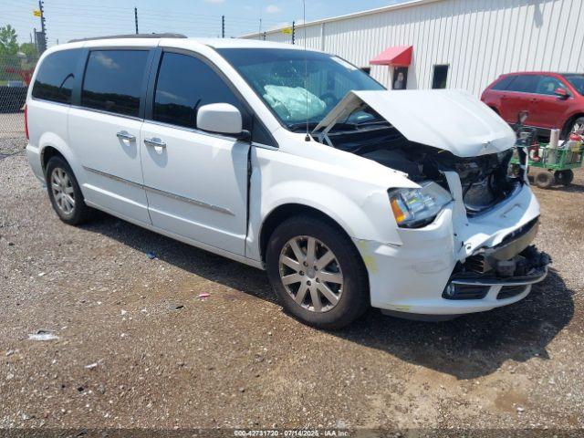  Salvage Chrysler Town & Country