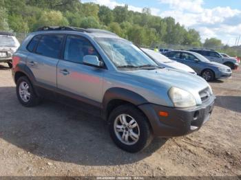  Salvage Hyundai TUCSON