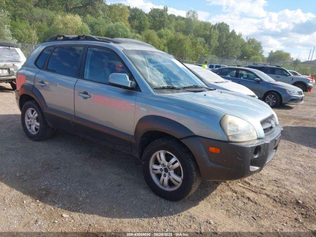  Salvage Hyundai TUCSON