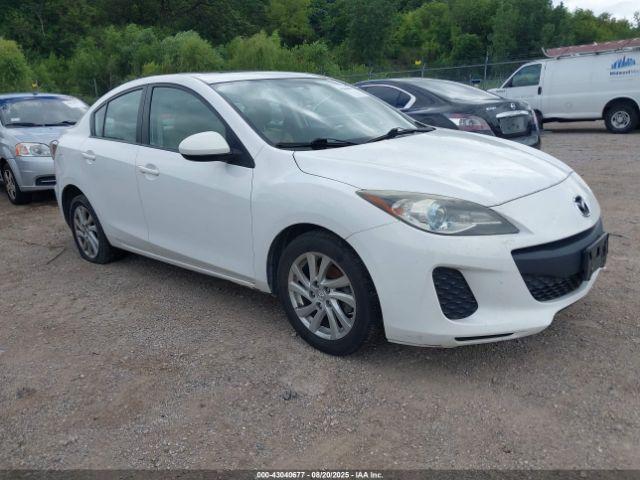  Salvage Mazda Mazda3
