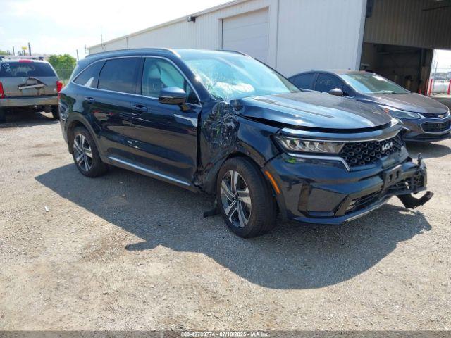  Salvage Kia Sorento