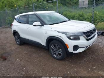  Salvage Kia Seltos
