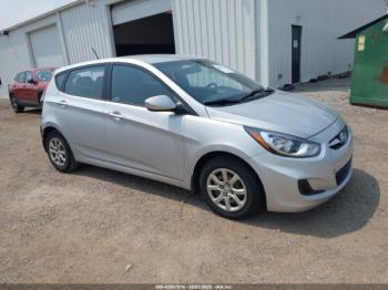  Salvage Hyundai ACCENT