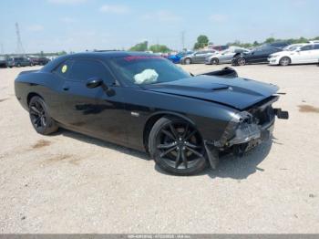  Salvage Dodge Challenger