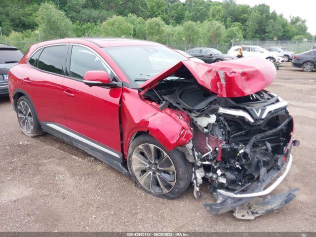  Salvage Vinfast Vf 8