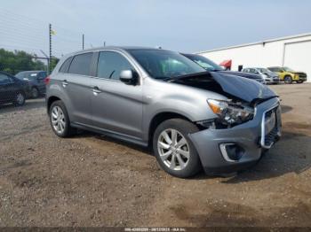  Salvage Mitsubishi Outlander