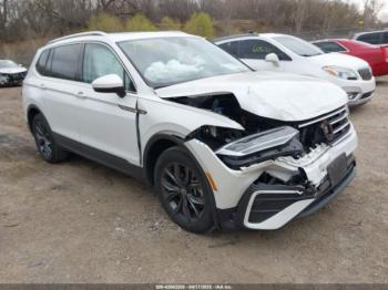  Salvage Volkswagen Tiguan