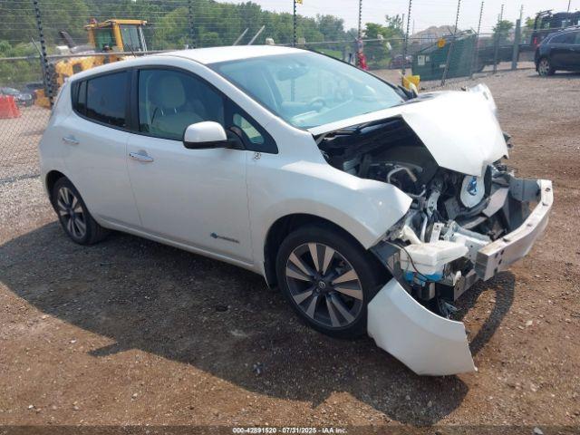  Salvage Nissan LEAF