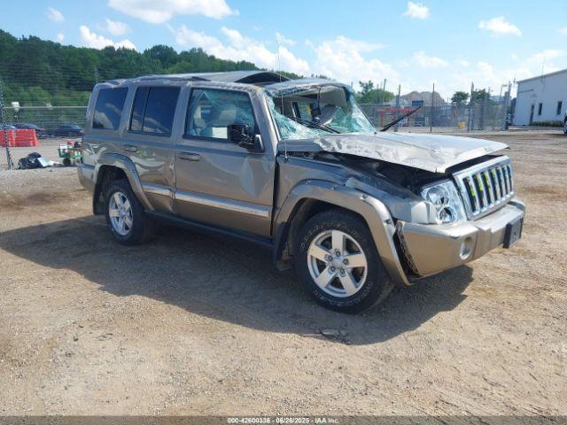  Salvage Jeep Commander