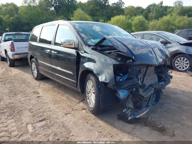  Salvage Chrysler Town & Country