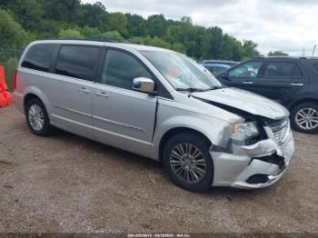  Salvage Chrysler Town & Country
