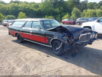  Salvage Ford LTD