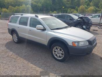  Salvage Volvo XC70