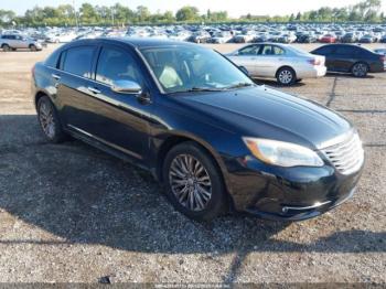  Salvage Chrysler 200