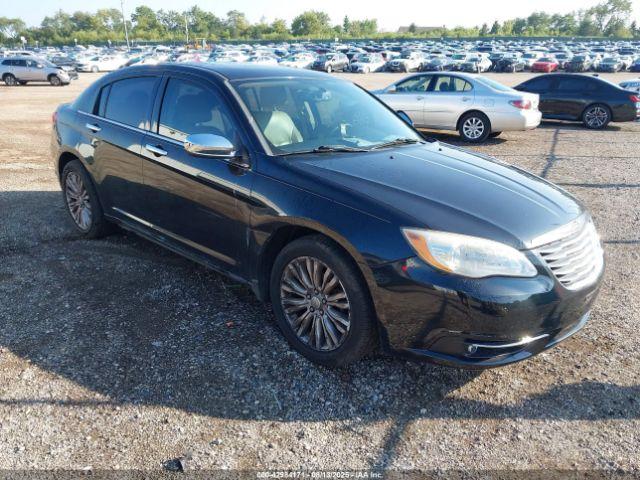  Salvage Chrysler 200