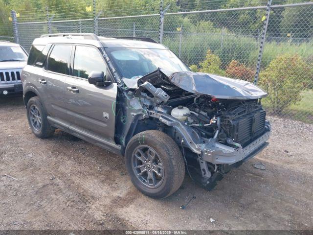  Salvage Ford Bronco