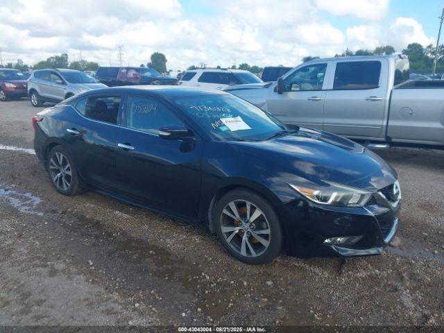  Salvage Nissan Maxima