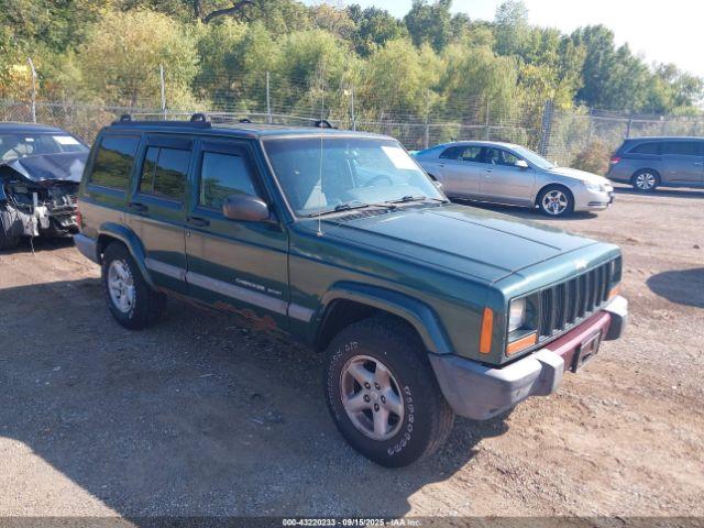  Salvage Jeep Cherokee