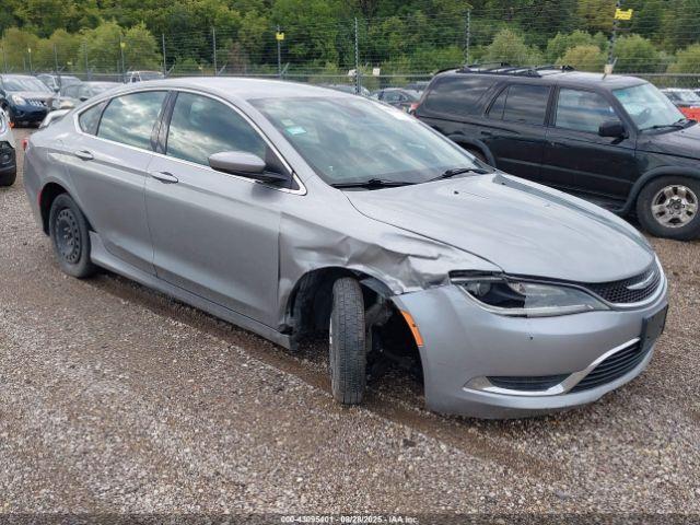  Salvage Chrysler 200