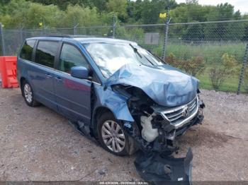  Salvage Volkswagen Routan