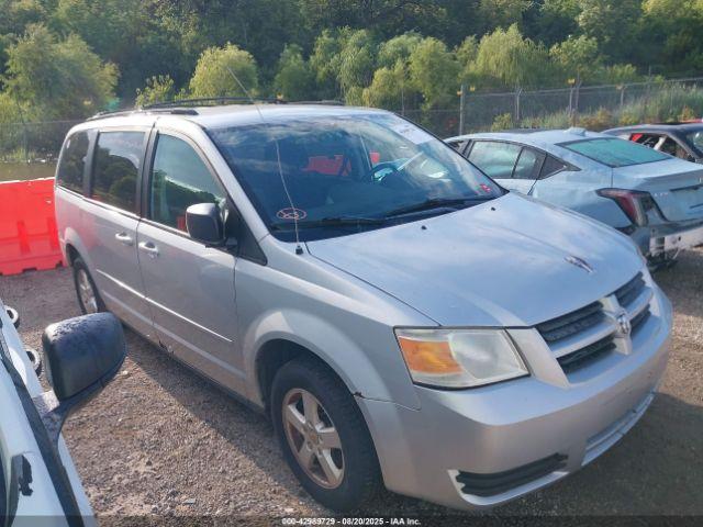  Salvage Dodge Grand Caravan