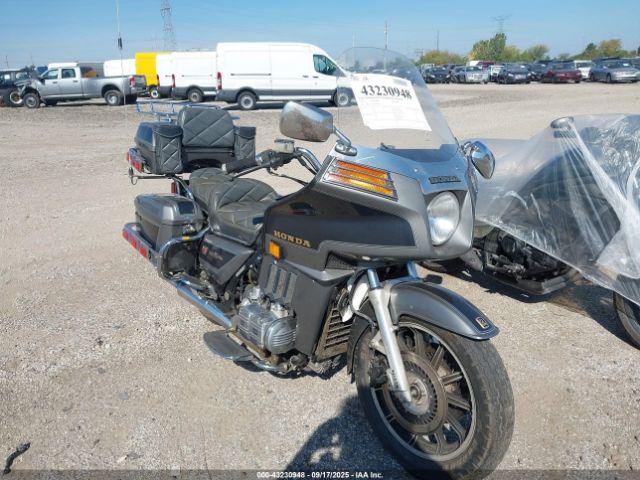  Salvage Honda Gl1100