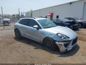  Salvage Porsche Macan