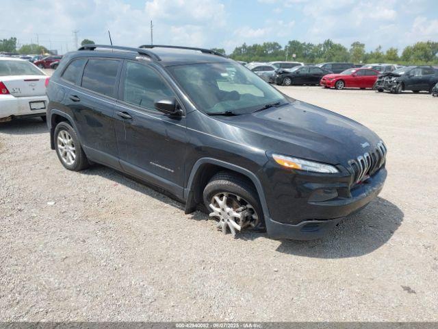  Salvage Jeep Cherokee