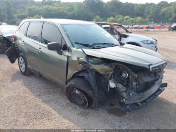  Salvage Subaru Forester