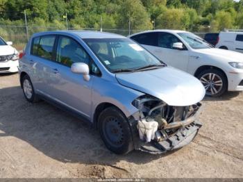  Salvage Nissan Versa