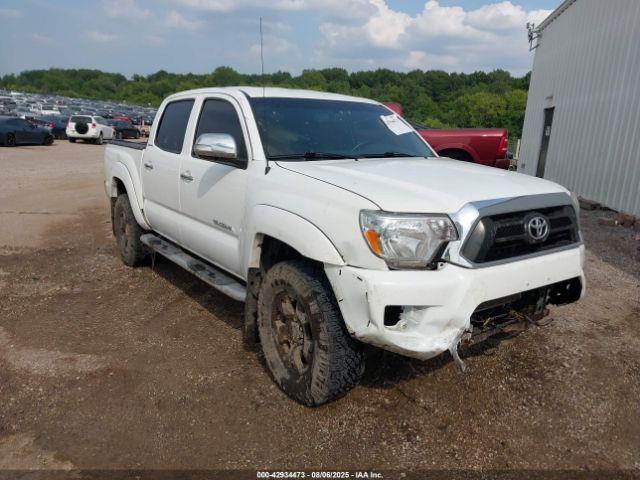  Salvage Toyota Tacoma