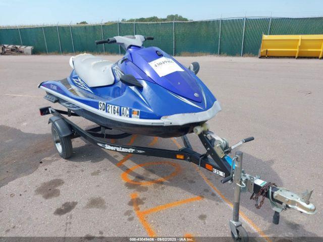  Salvage Yamaha Waverunner