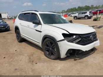  Salvage Volkswagen Atlas