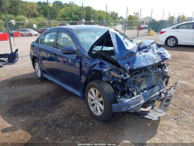  Salvage Subaru Legacy