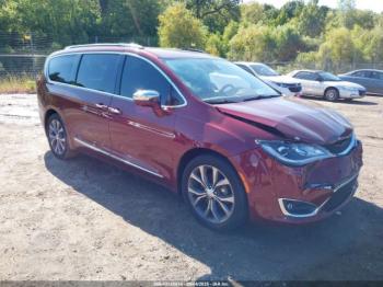  Salvage Chrysler Pacifica