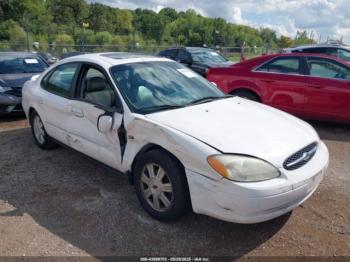  Salvage Ford Taurus