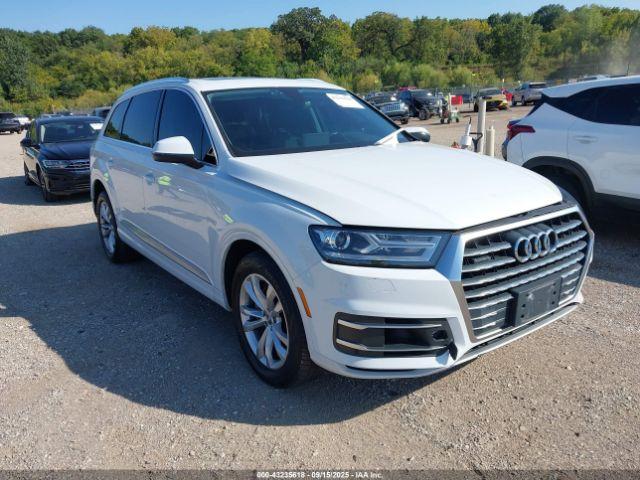  Salvage Audi Q7