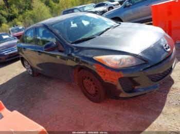  Salvage Mazda Mazda3
