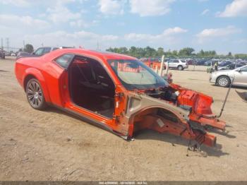  Salvage Dodge Challenger