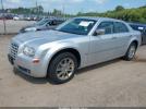 Chrysler 300 Image 6