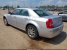 Chrysler 300 Image 4
