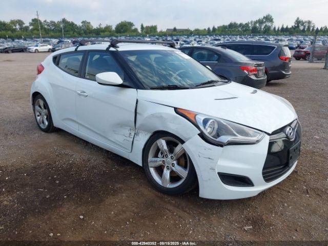  Salvage Hyundai VELOSTER