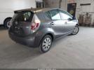 Toyota Prius c One Image 5