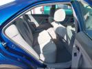 Toyota Camry Le Image 3