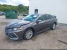 Toyota Camry Le Image 3